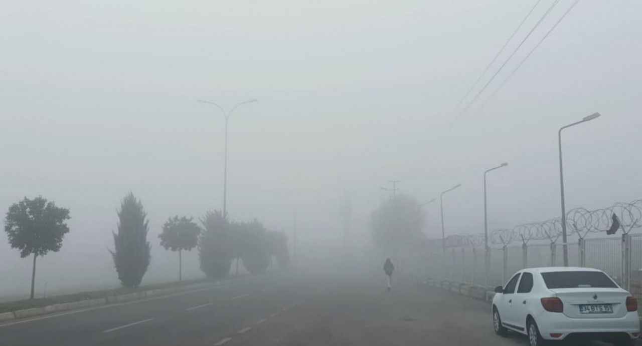 Urfa’da sabah saatlerinde sis etkili oldu