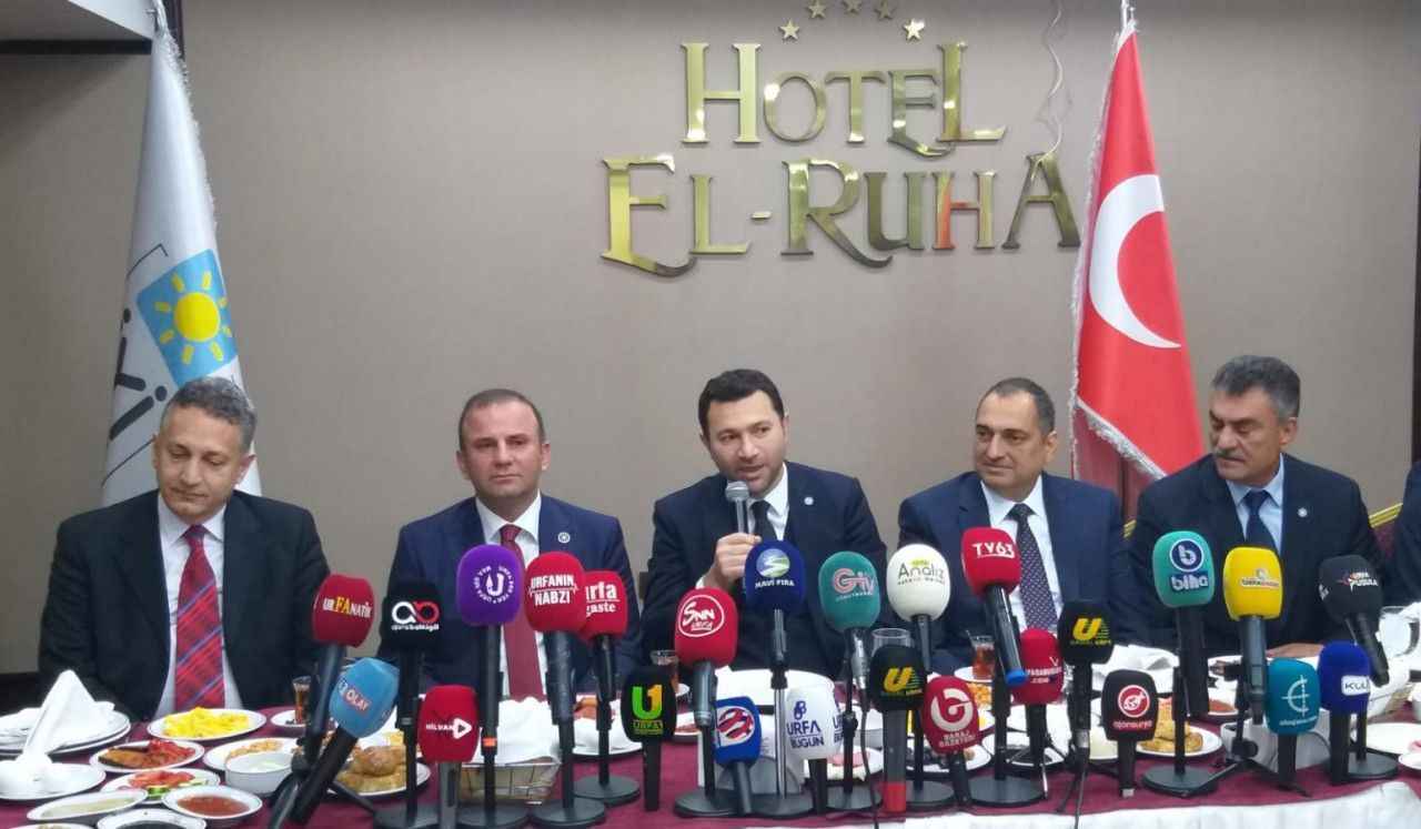 Urfa'da İYİ Parti’nin aday adayları basınla bir araya geldi