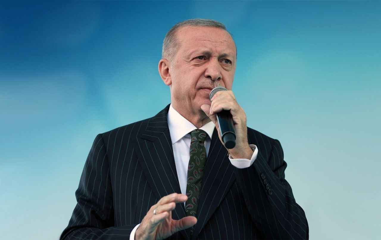 Cumhurbaşkanı Erdoğan'dan Mete Gazoz'a tebrik mesajı