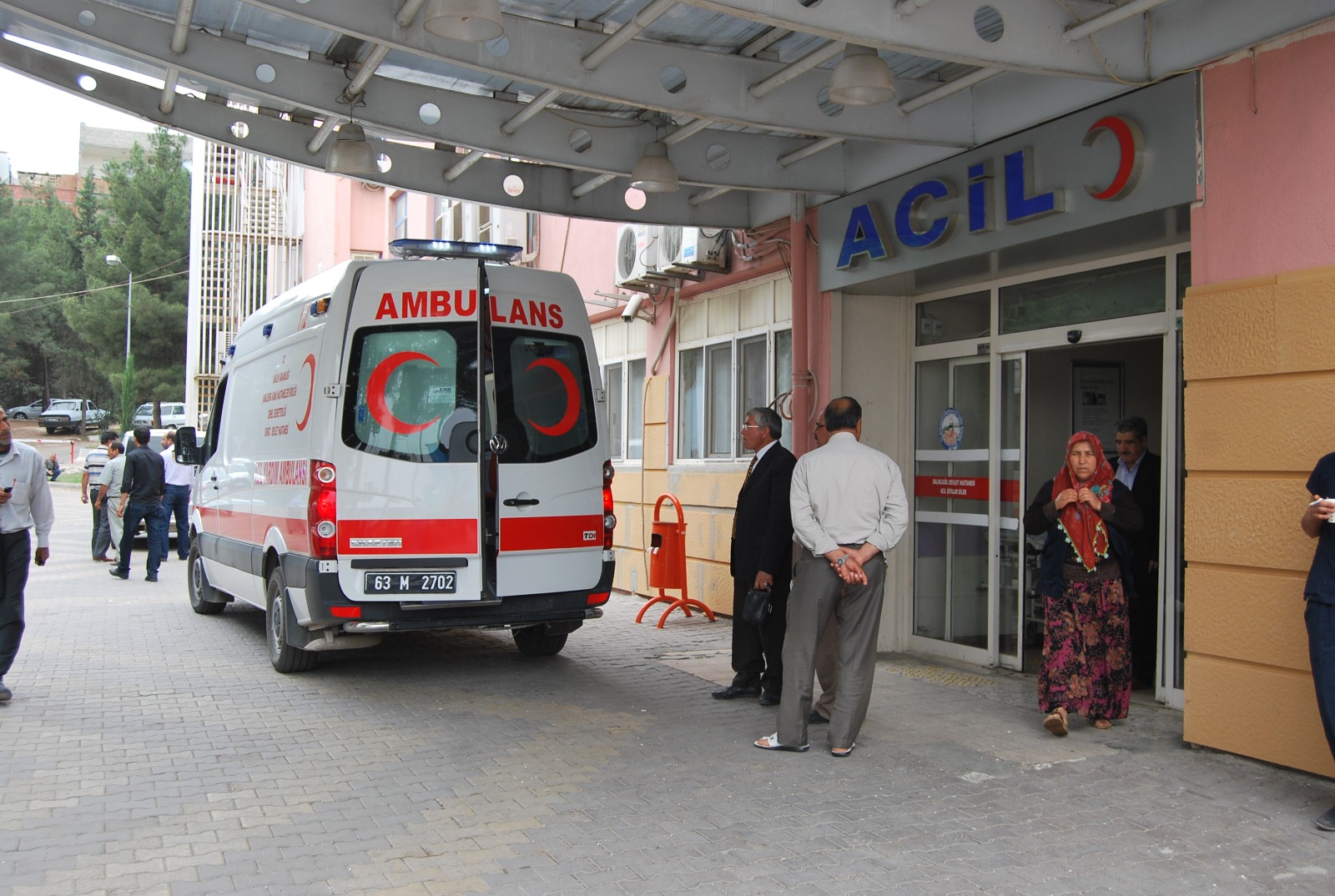 Akıl almaz olay! Tedavi için gittiği hastaneden ambulans kaçırdı