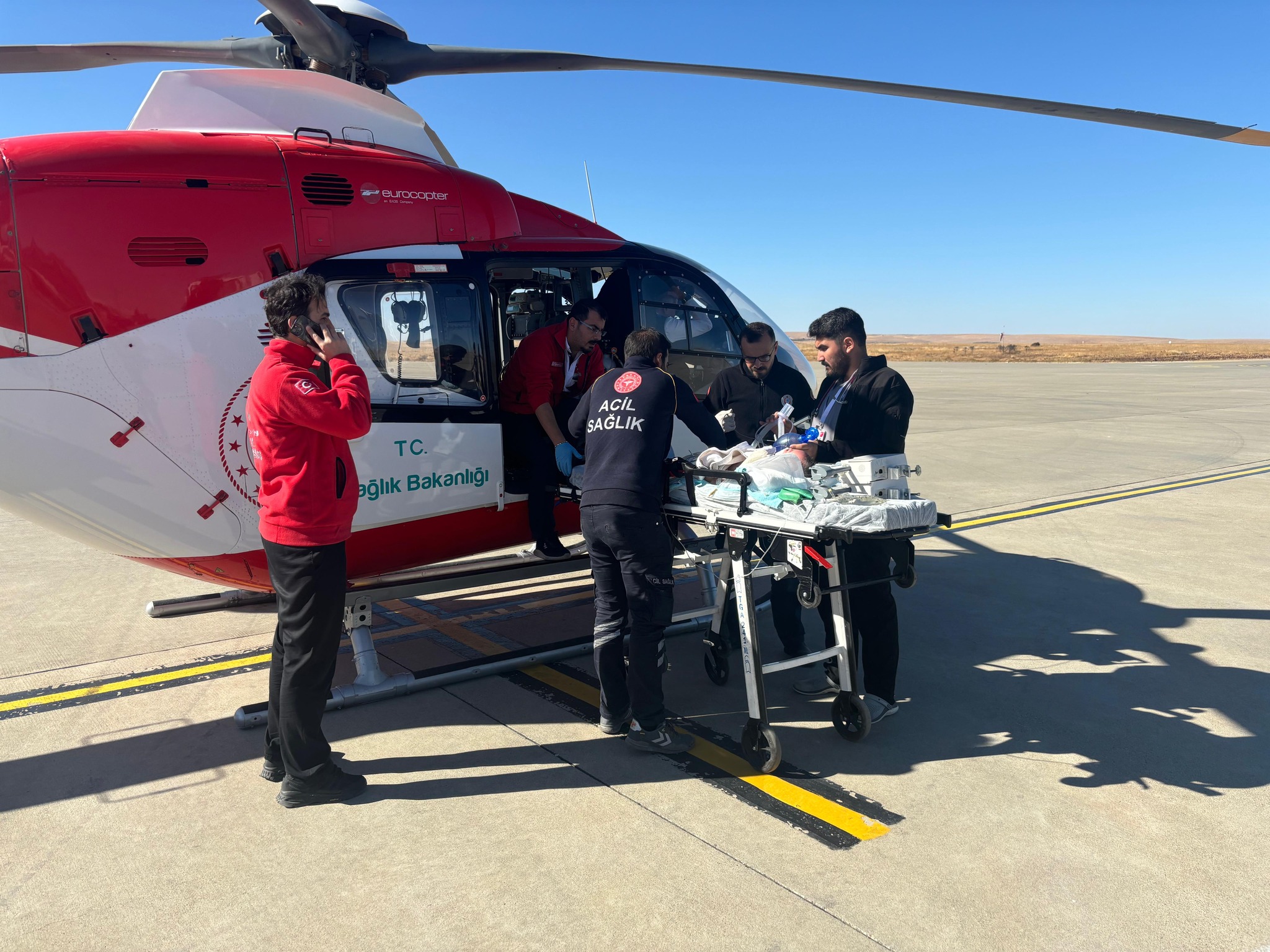 Şanlıurfa’da ambulans helikopter yine havalandı: Daha 3,5 aylık