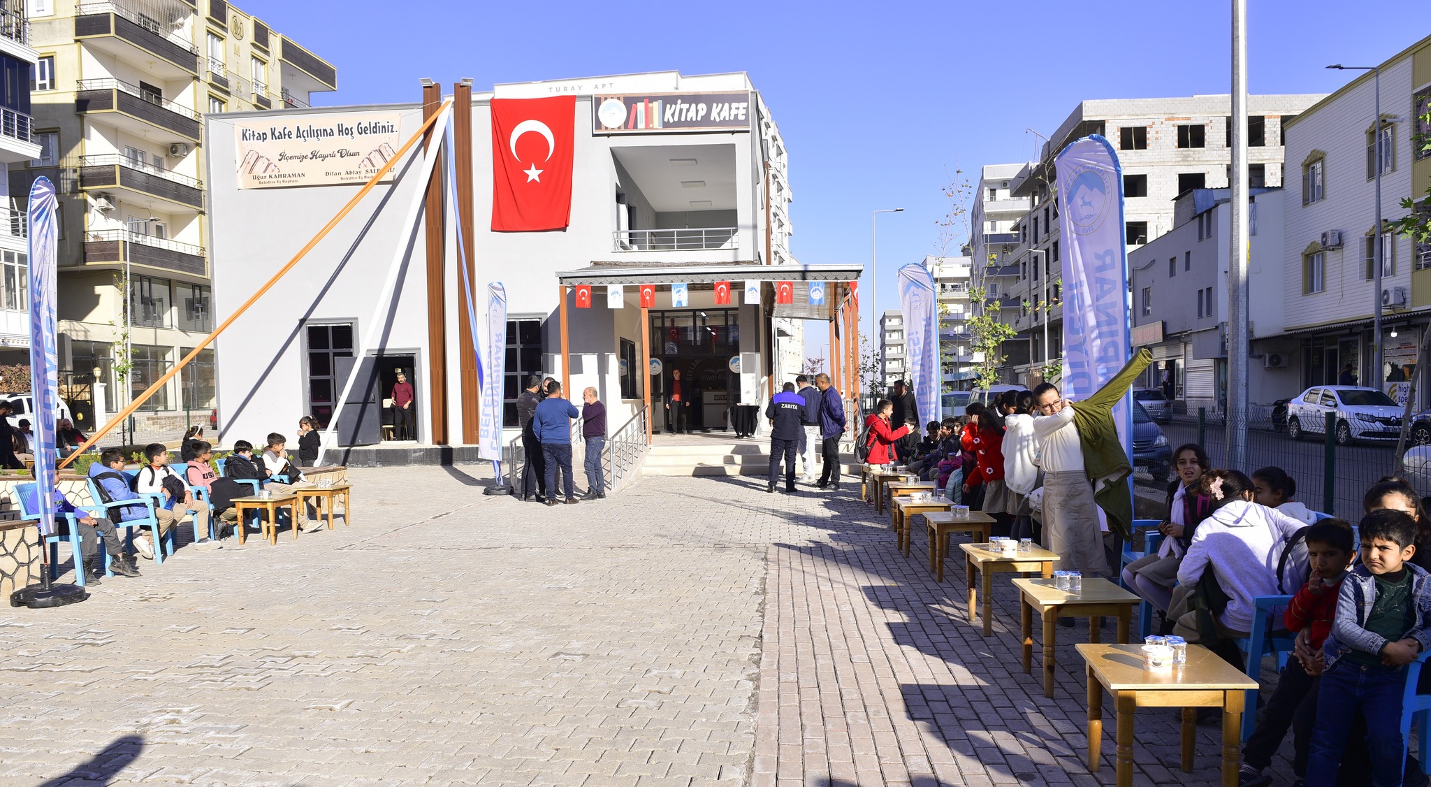 Şanlıurfa’da öğrencilere ücretsiz kitap kafe!