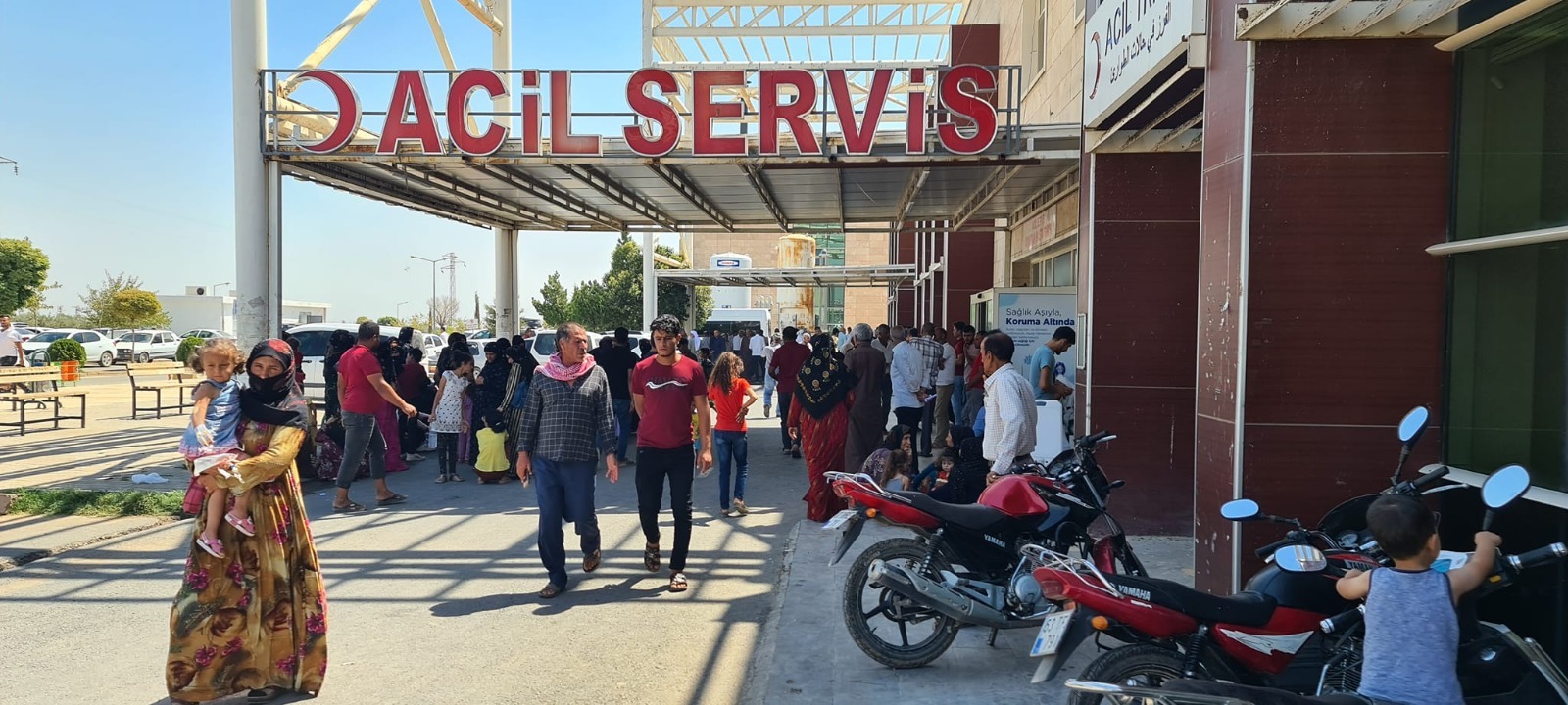 Akçakale’de feci motosiklet kazası: Yaralılar var