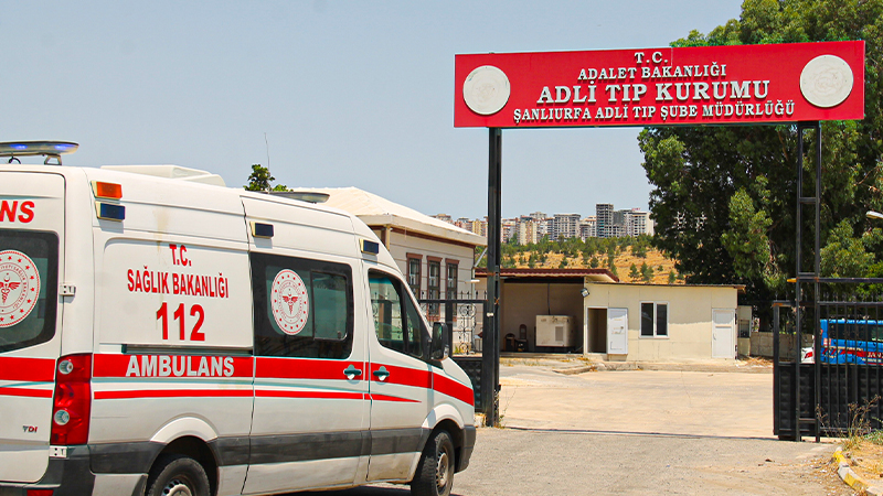 Urfa’da feci olay   Doğal gaz borusuna kendisini asarak intihar etti!