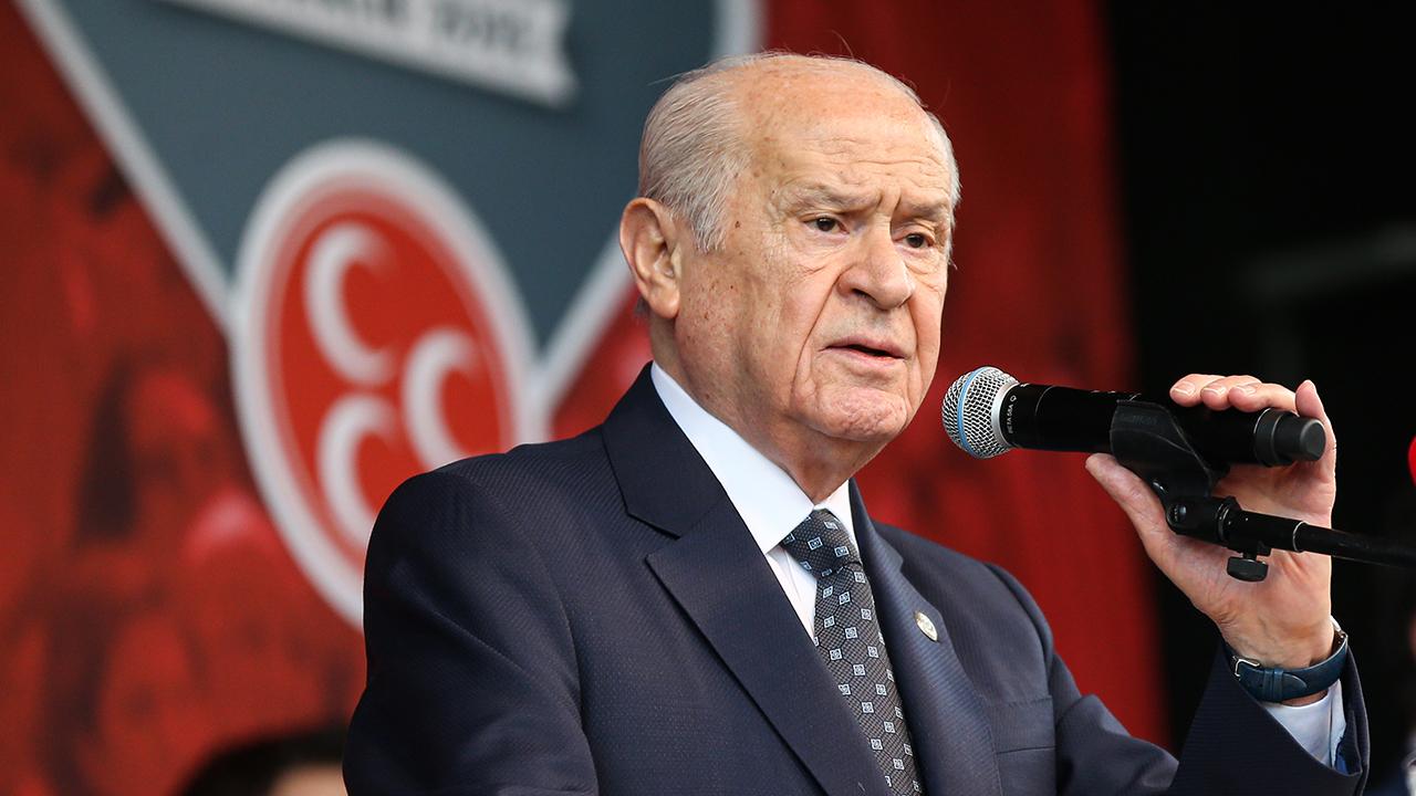 Bahçeli'den sığınmacı önerisi: Gönüllü ve güvenli geri dönüşler sağlanmalı