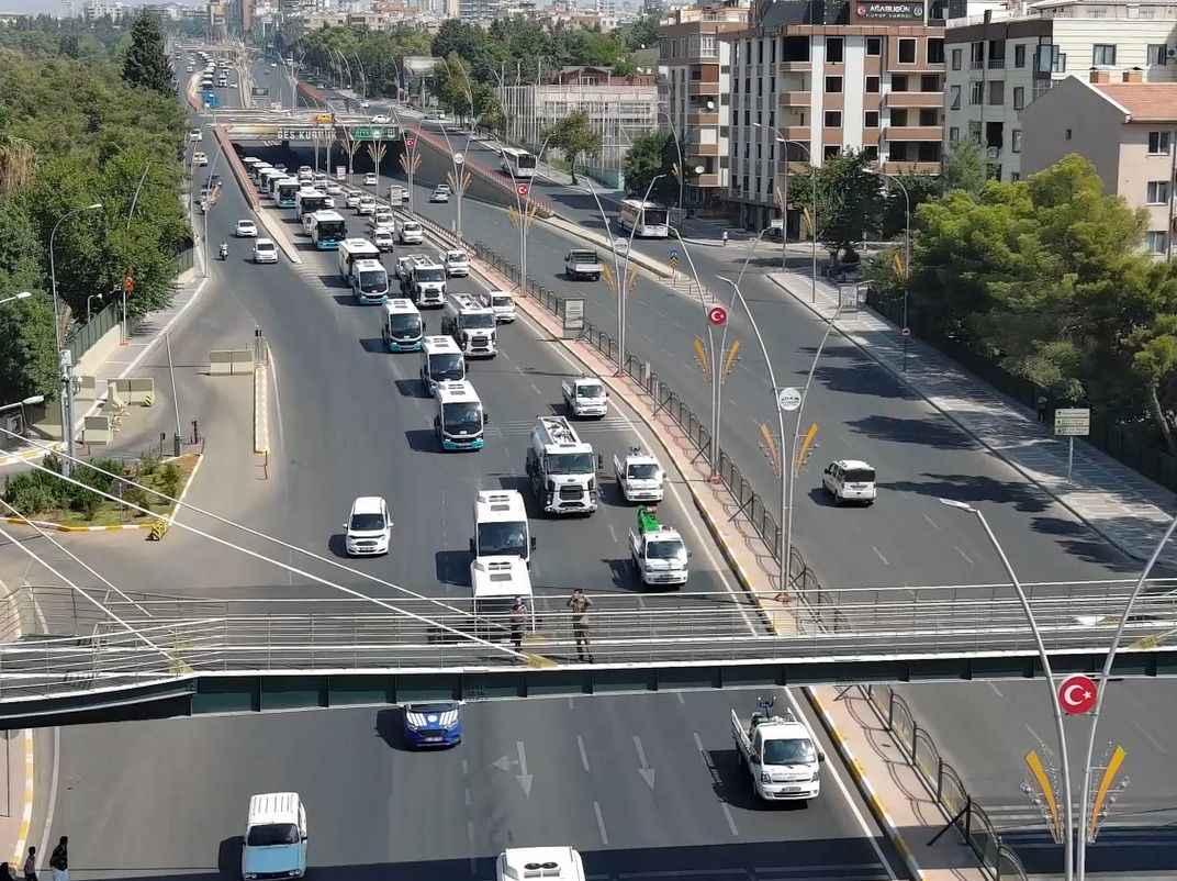 Trafik denetimlerinde yeni dönem! Şanlıurfa'ya gelirse sürücüler yandı