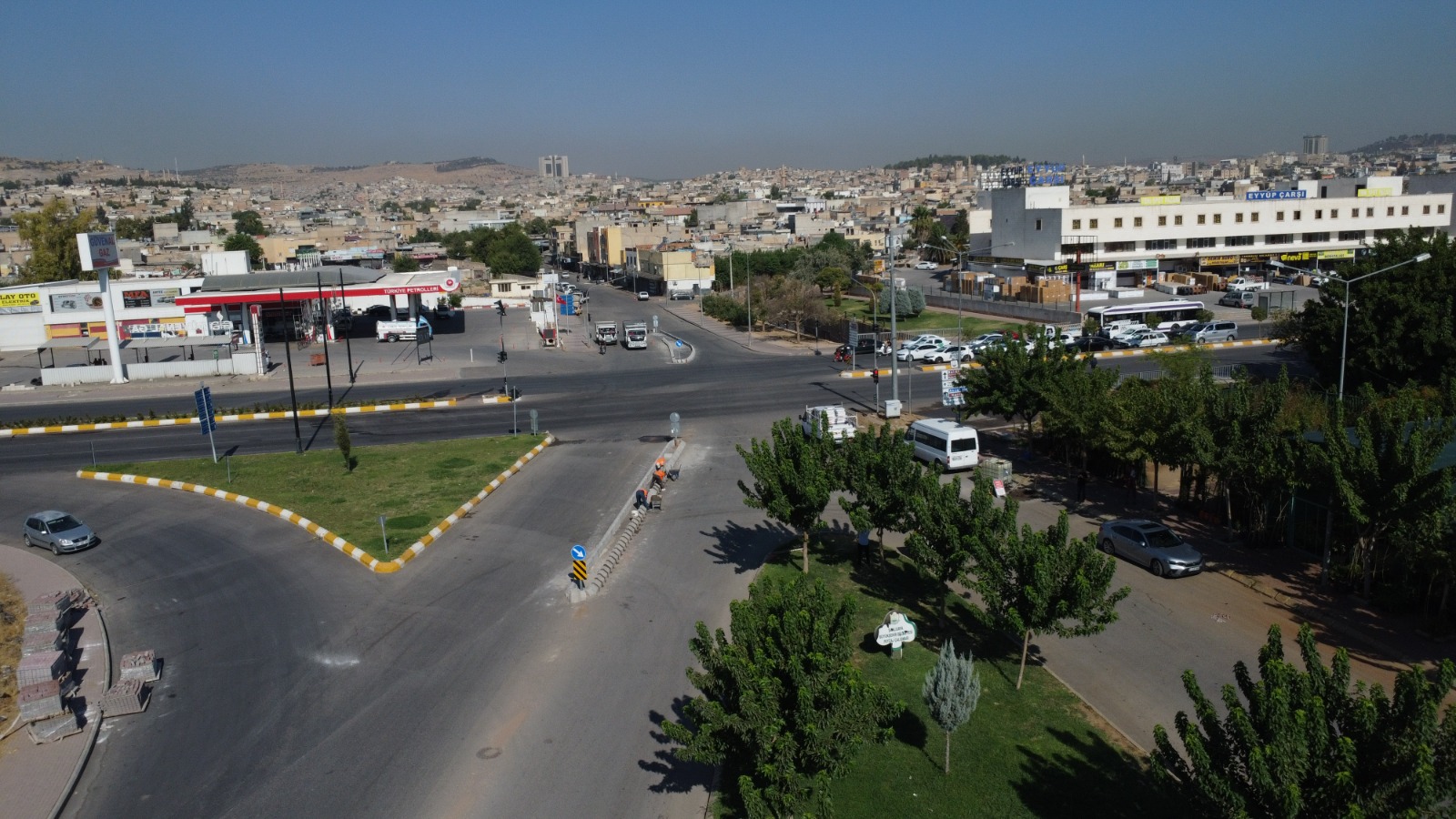 Şanlıurfa’daki kavşakta trafiği rahatlatacak çalışma!