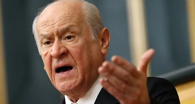 MHP lideri Bahçeli grup toplantısında rahatsızlandı