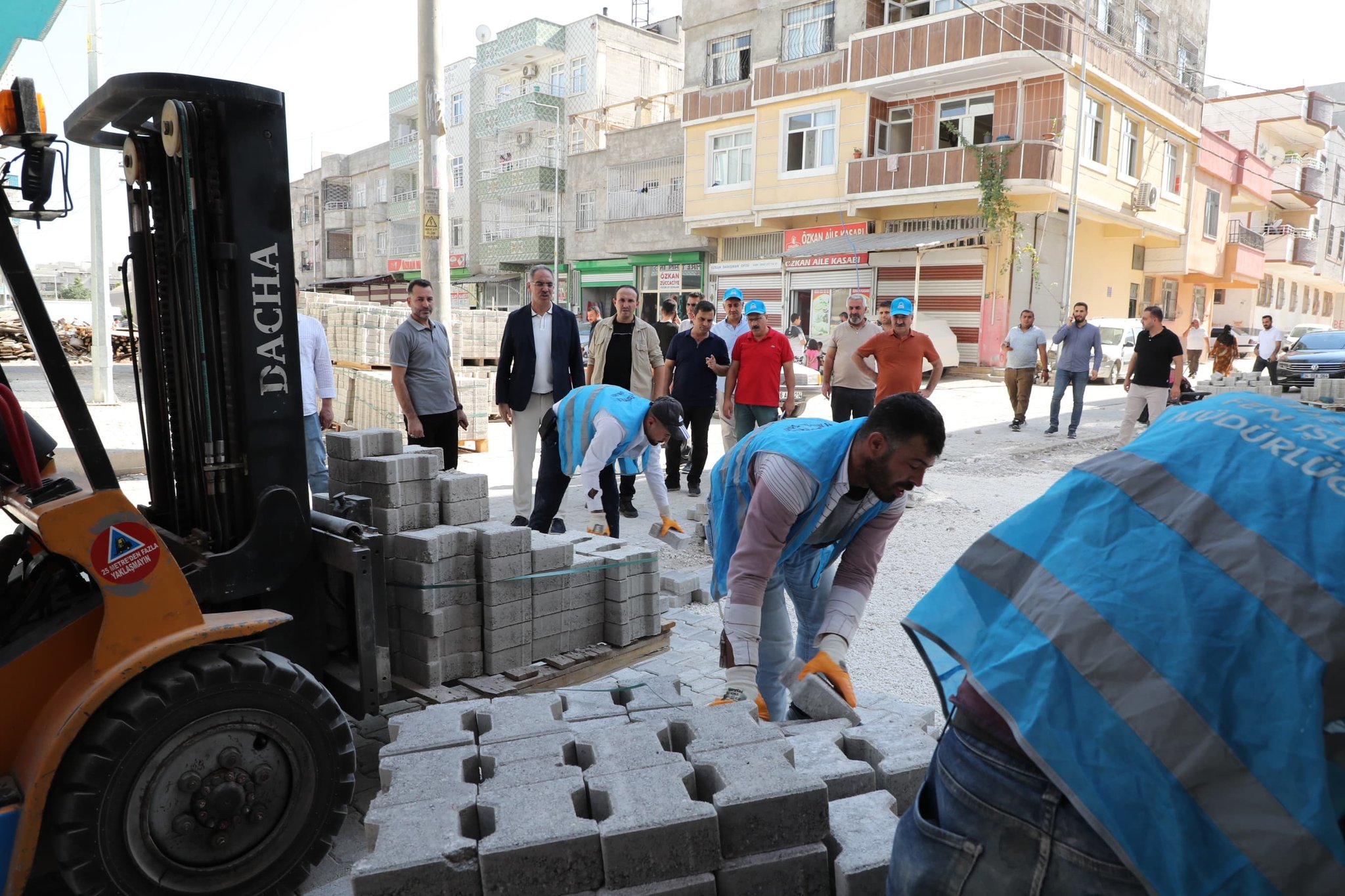 Başkan Kuş açıkladı: Eyyübiye'de 170 bin metrekare parke taşı döşendi