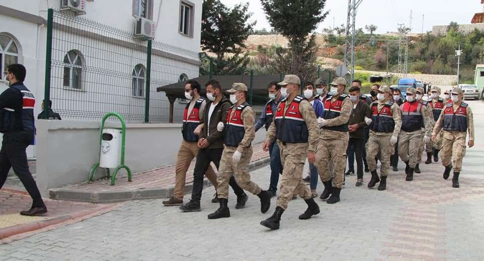 Şanlıurfa’da kilolarca uyuşturucu ele geçirildi! 85 kişi gözaltına alındı