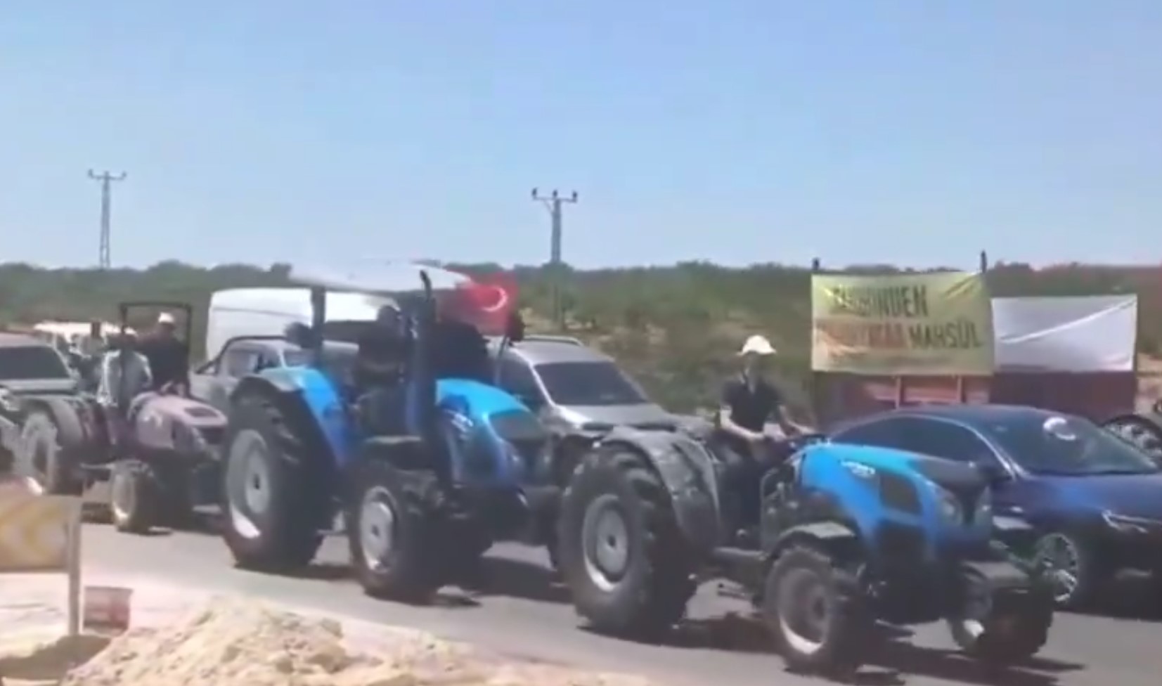 Fıstık krize neden oldu: Şanlıurfa’nın yanı başında çiftçiler ayaklandı!