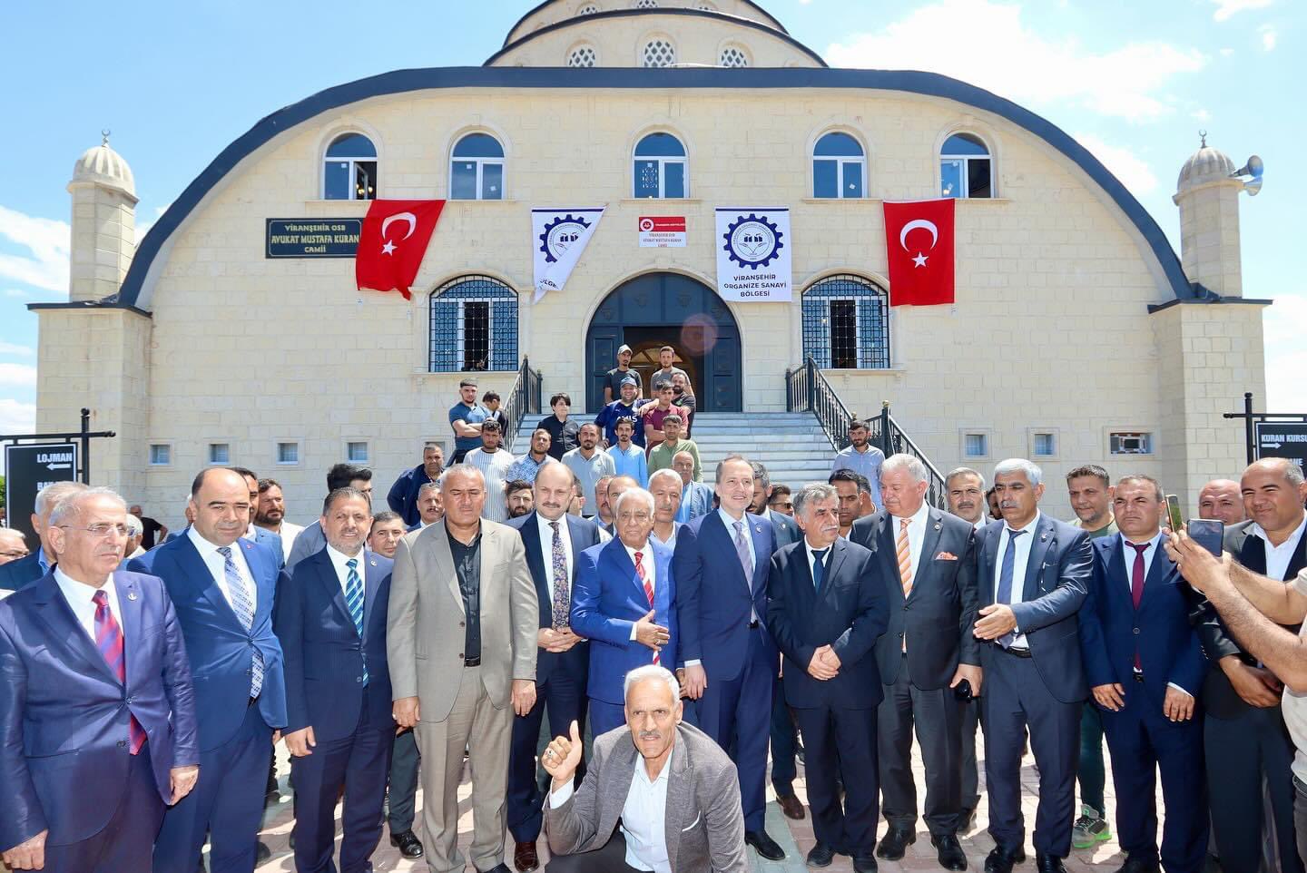 Erbakan Şanlıurfa’da ziyaretlerini sürdürüyor! Cami açılışına katılan isimler dikkat çekti