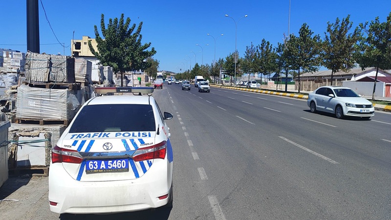 Şanlıurfa'da hız denetimleri sürüyor! “Hızınızla değil, dikkatinizle fark edilin”