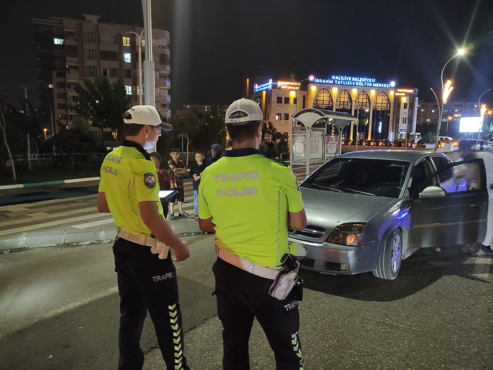 Şanlıurfa’da gece saatlerinde alkol denetimi