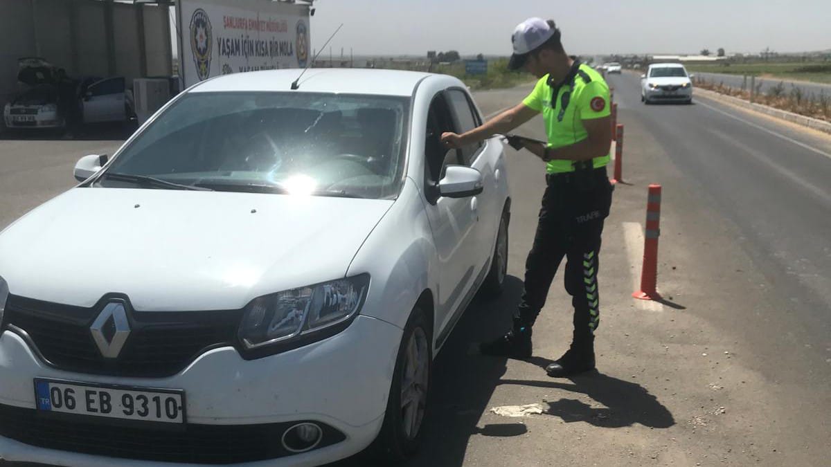 Şanlıurfa'da trafik denetimleri: 160 araca ceza!