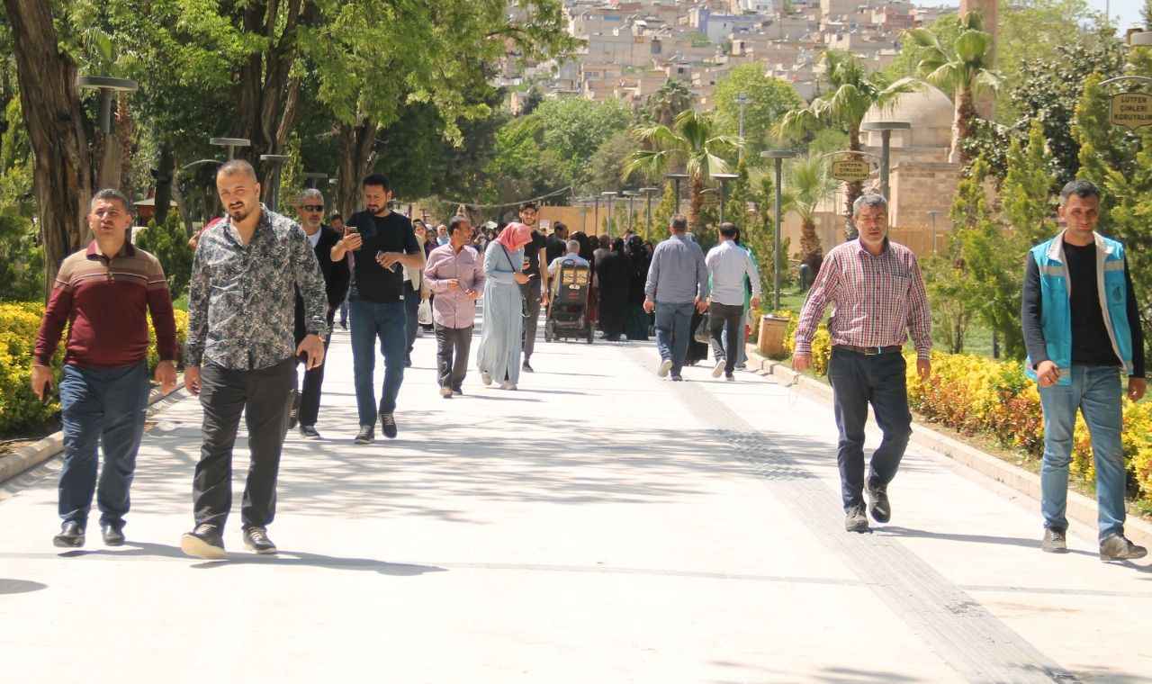 Personel aranıyor: Hem de maaşlar asgari ücretin 3 katı!