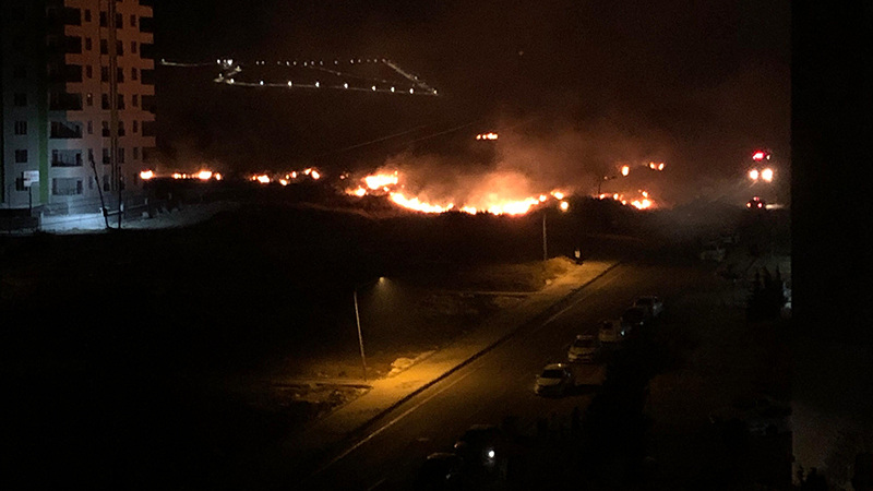 Şanlıurfa’da çalılıklar alevlere teslim