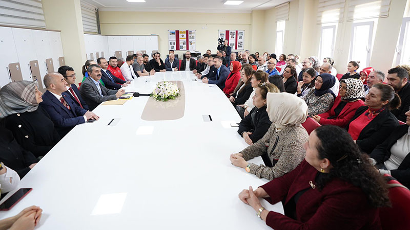 Atanacak öğretmen sayısı belli oldu! İlk kabine toplantısı ne zaman?