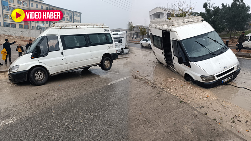 Şanlıurfa’da yağmur sonrası yol çilesi! Minibüs havada asılı kaldı