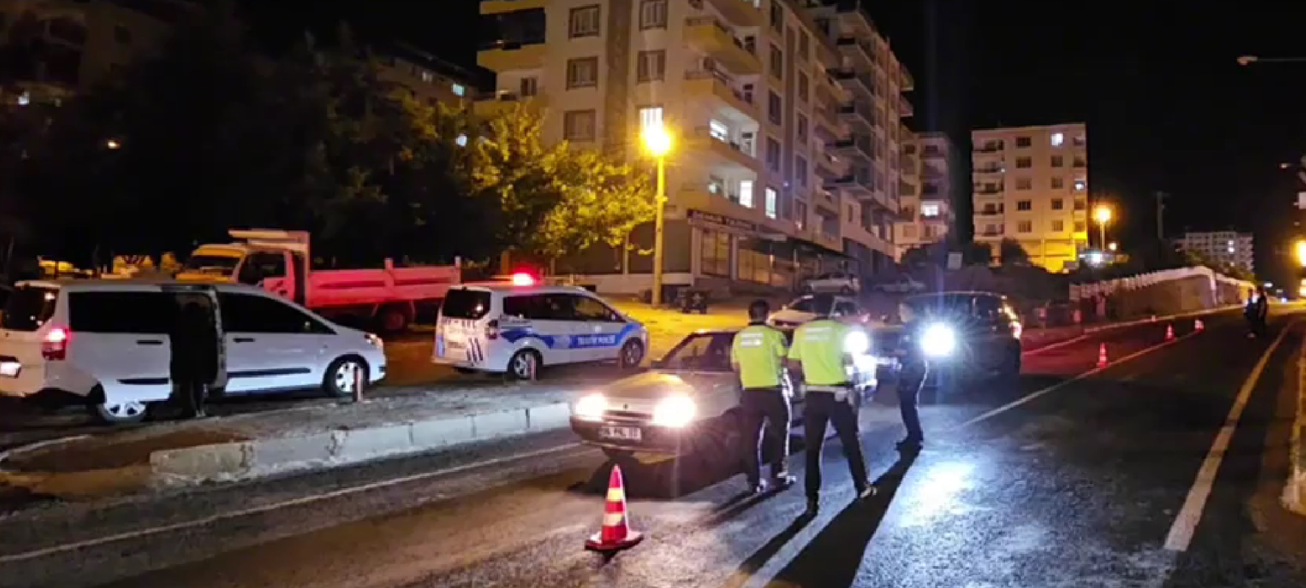 Şanlıurfa polisinden huzur operasyonu! Gözaltılar var