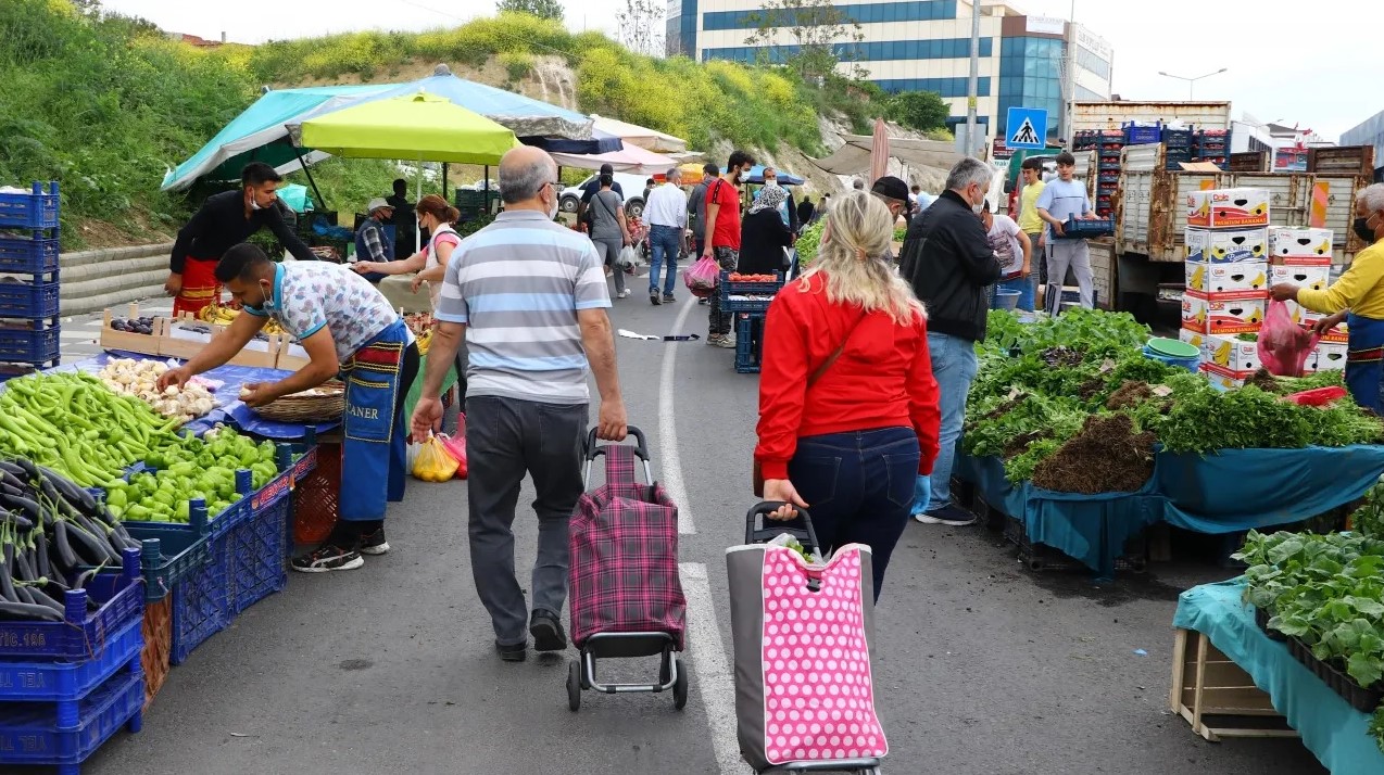 Şanlıurfa’da gören gözlerine inanamadı! Fiyatı çakıldı, 130 TL’den 40 TL’ye kadar geriledi