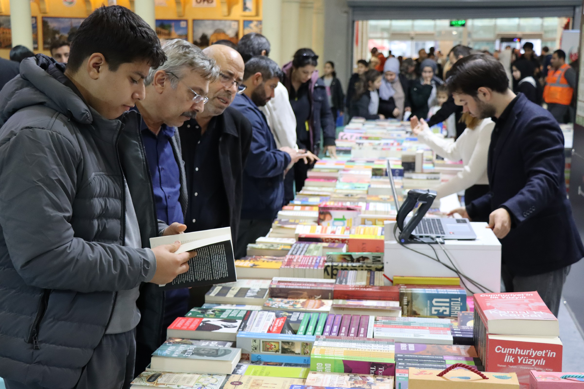 Şanlıurfa’daki fuarı yarım milyon kişi ziyaret etti!