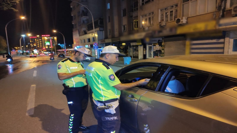 Şanlıurfa'da farklı noktalarda alkol denetimi yapıldı