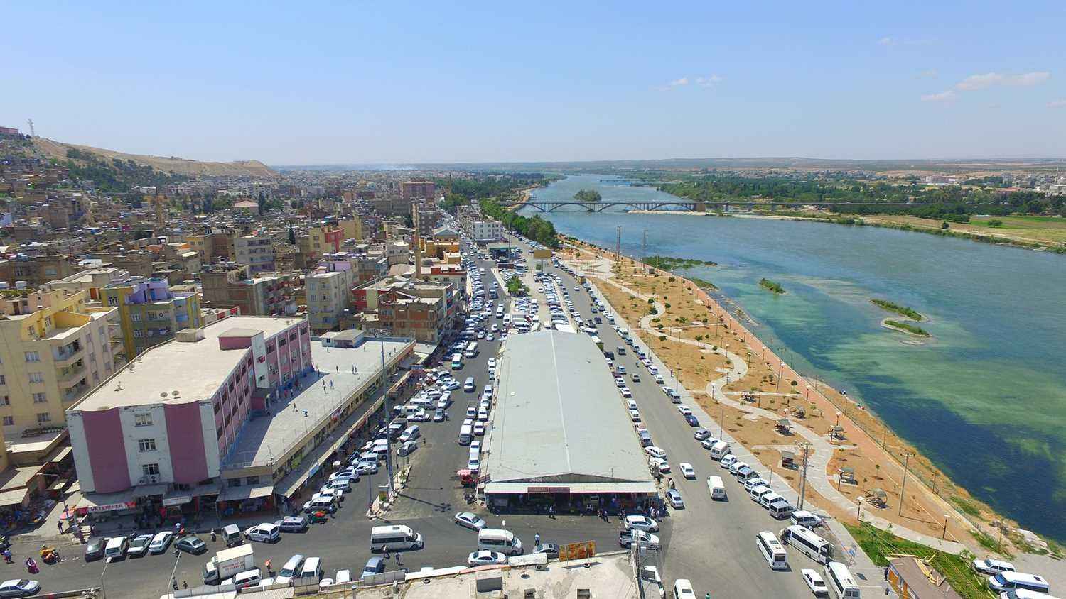 Vefa İstanbul'da sadece semt adı değil! Urfalı türkücüye Birecik bile bunu yapmadı