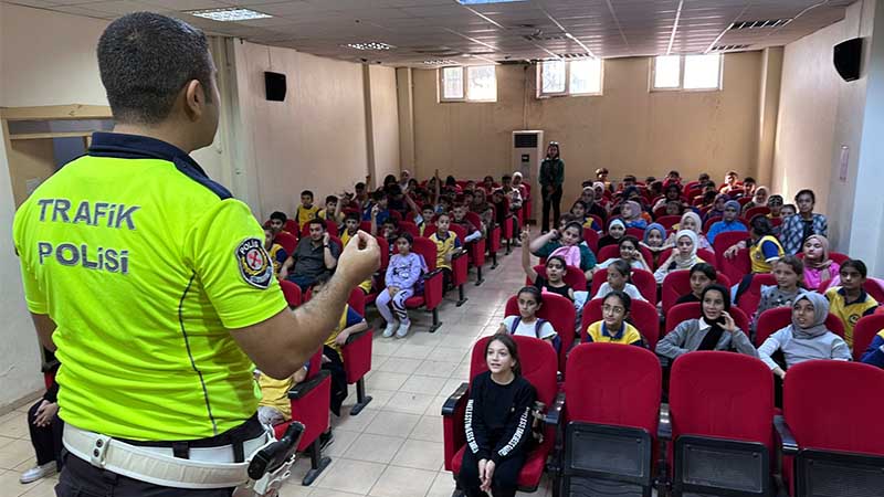 Urfa’da  gençlere farkındalık yaratmak için bilgilendirme çalışması