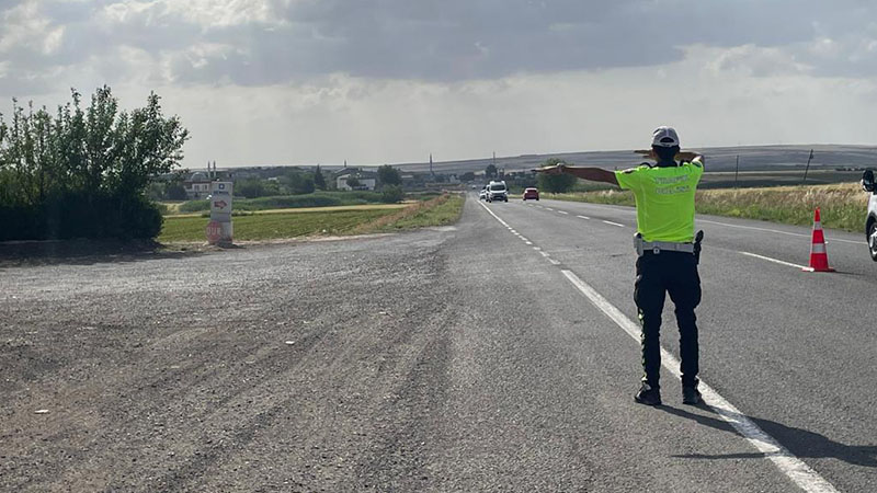 Şanlıurfa’da trafik denetimlerinde ceza yağdı