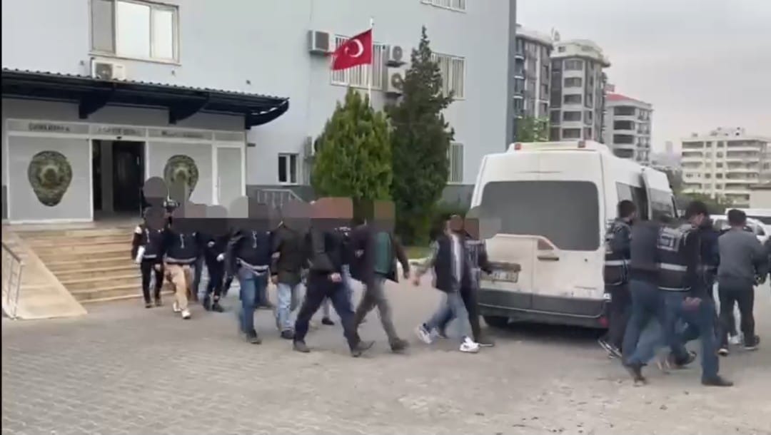 Şanlıurfa'da aranan şahıslardan 17'si tutuklandı