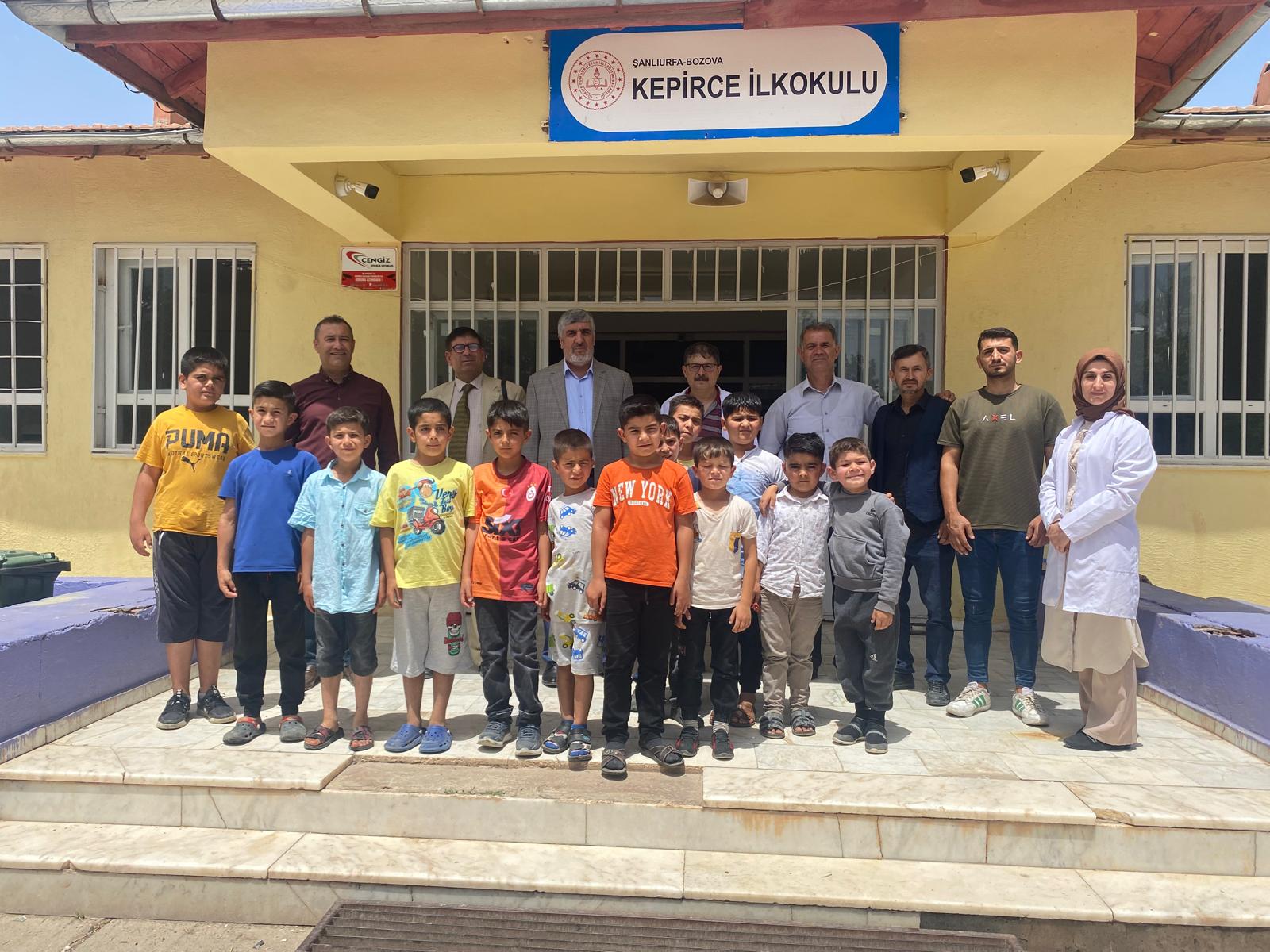 Şanlıurfa'da öğrencilere bağımlılıkla mücadele semineri verildi