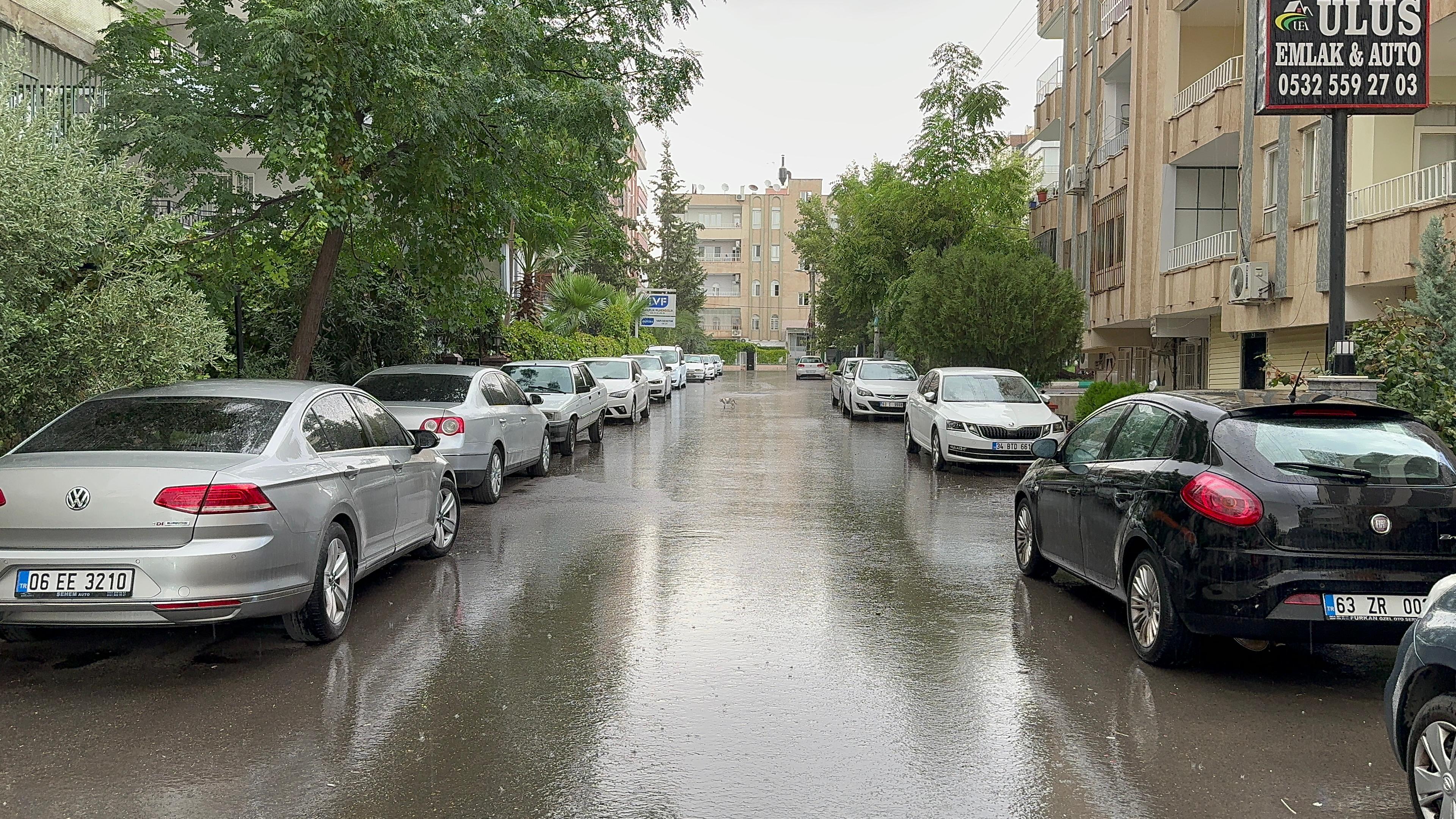 Şanlıurfa’da yazın ortasında sürpriz yağmur!