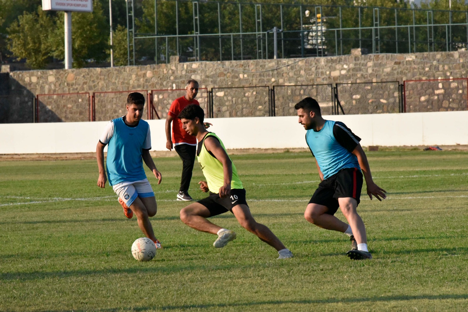 Siverek’te  altyapı seçmelerine yoğun ilgi