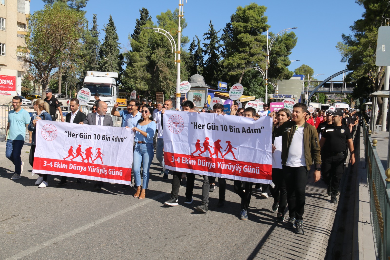 Şanlıurfa’da Dünya Yürüyüş Günü etkinliği farkındalık yarattı