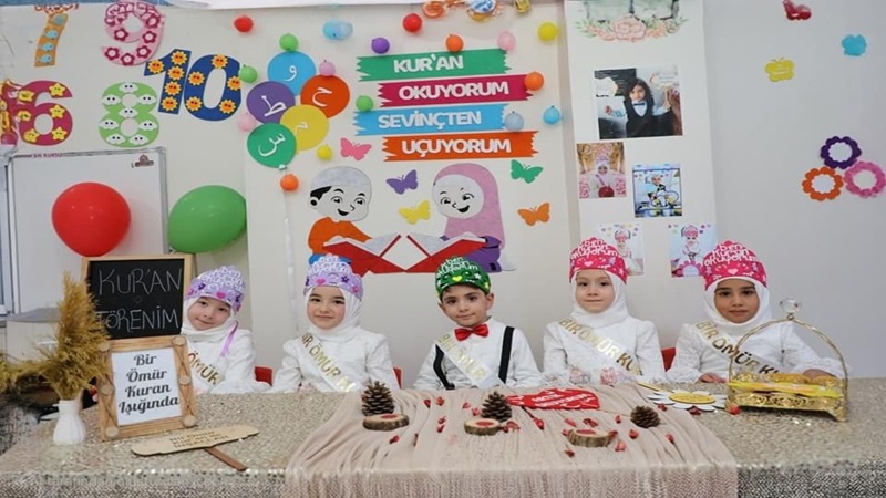 Şanlıurfa’da minikler Kur'an'a geçişlerini böyle kutladılar