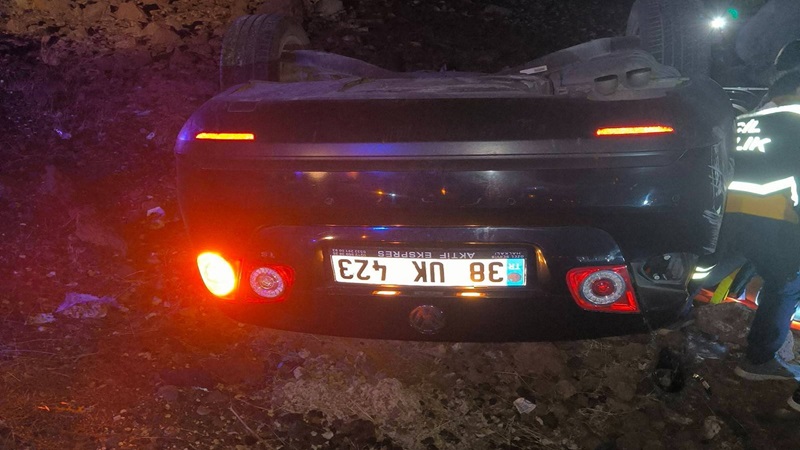 Şanlıurfa’da otomobil devrildi: 1 yaralı