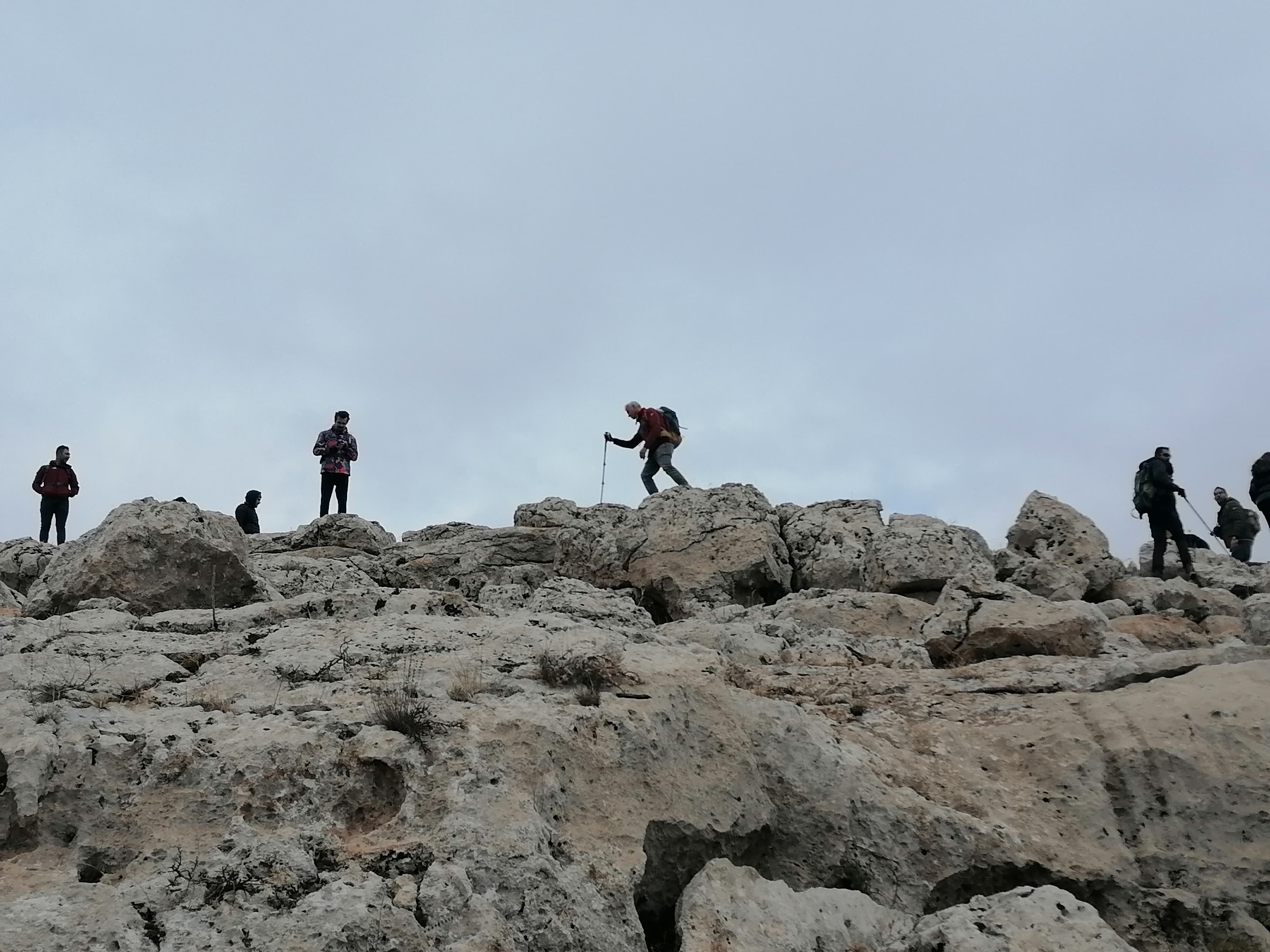 Şanlıurfa’da doğa tutkusuna soğuk engel olamadı! 14 kilometre yürüdüler