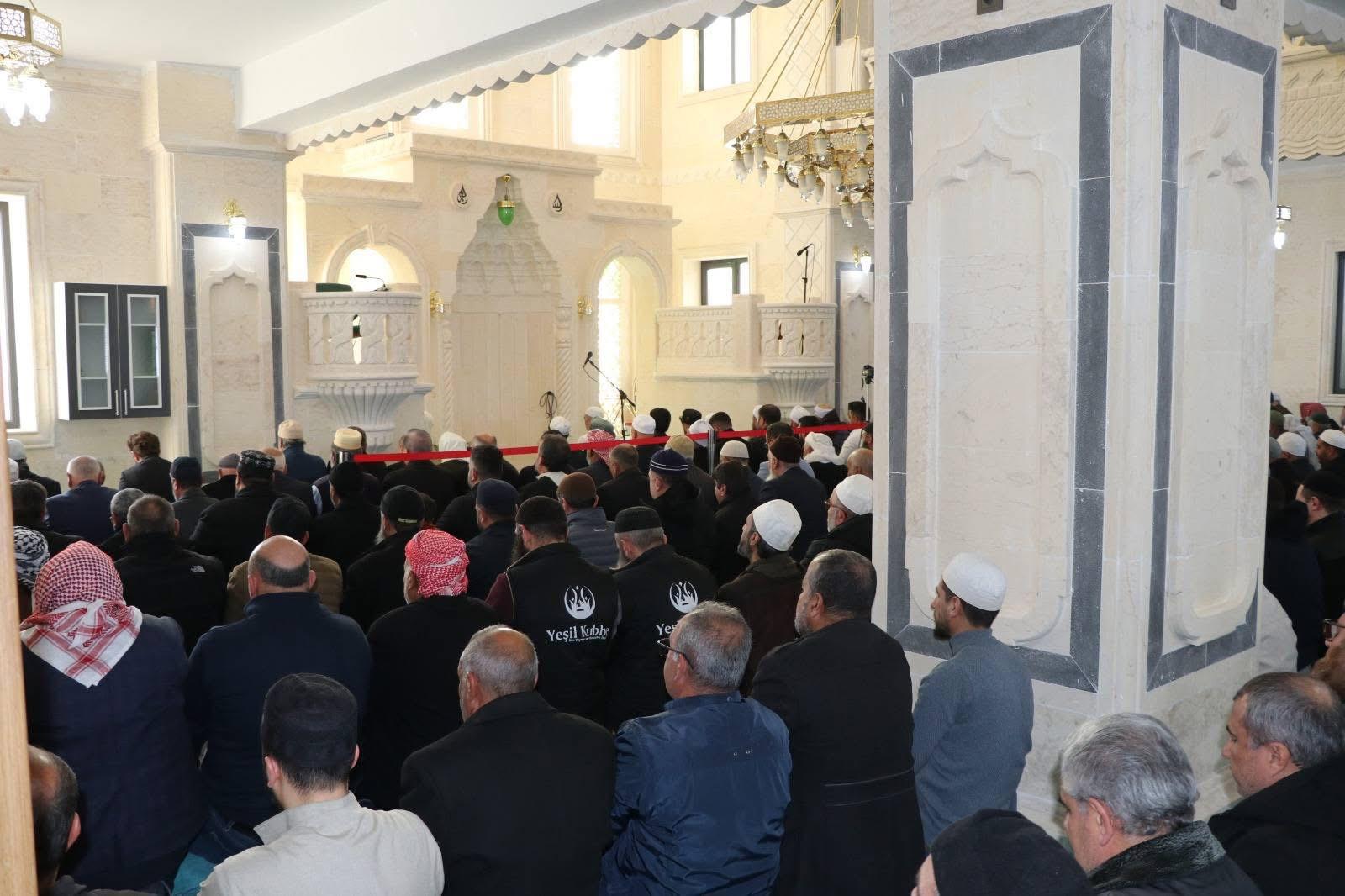 2019’da yıkılmıştı! Şanlıurfa’da 1200 kişilik cami yeniden ibadete açıldı