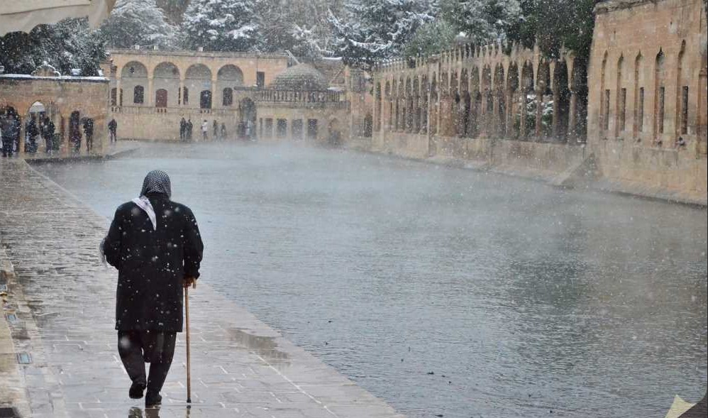 Şanlıurfa güne sürprizle uyandı! Cadde ve sokaklar boş kaldı