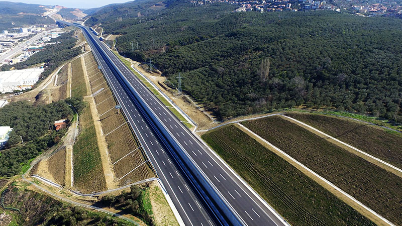 Flaş iddia! Karayolları Sayıştay raporuna takıldı: İhaleyi düşükten verip sonra fiyat yükseltmişler